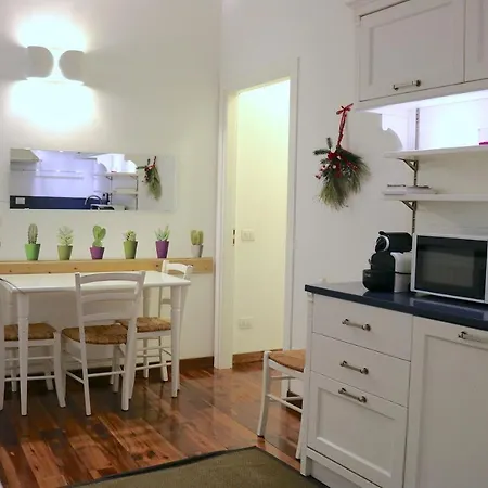 Апартаменты Historical Center Montenapoleone Loft Милан